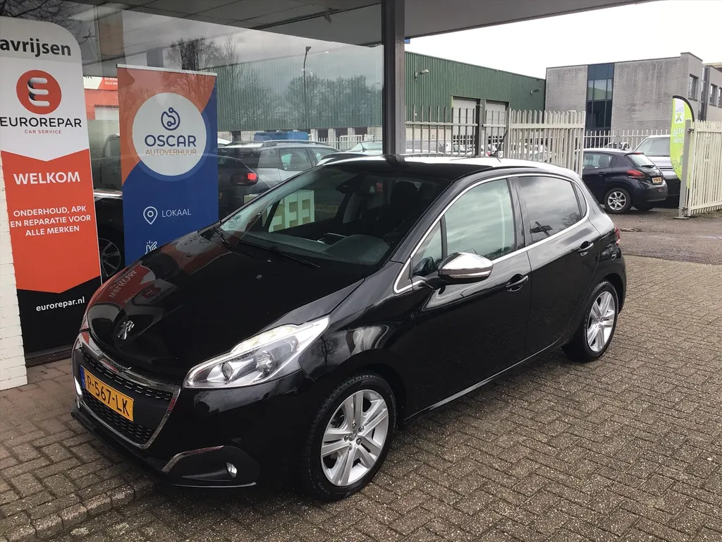 PEUGEOT 208 1.2 Puretech 110pk 5D EAT6 Allure