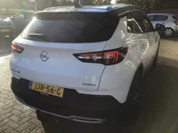 Opel Grandland X 1.6 Turbo Hybrid 225pk Aut Innovation Foto
