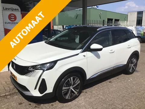 PEUGEOT 3008 1.2 PureTech 130pk S&amp;S EAT8 Road Trip